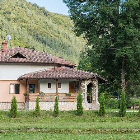 Къща За Гости Черна Река Ribarica Kültér fotó
